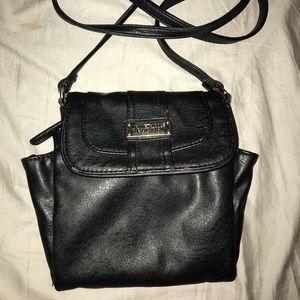 Kenneth Cole reaction purse